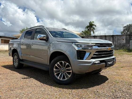 CHEVROLET S10 2.8 16V TURBO DIESEL HIGH COUNTRY CD 4X4 AUTOMÁTICO